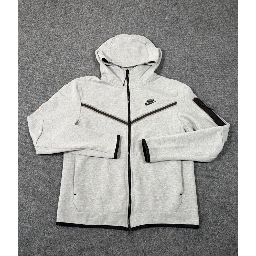 Nike NSW Tech Fleece Windrunner Gray Zip Up Hooded Jacket Mens Small CU4489-063